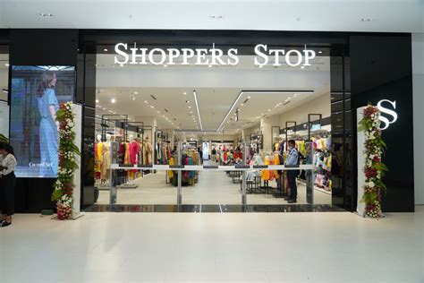 shoppers stop india.